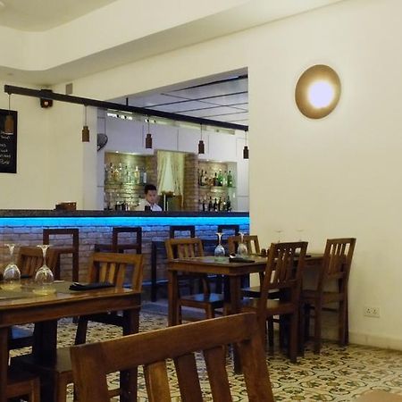The Sangkum Hotel Phnom Pen Exterior foto