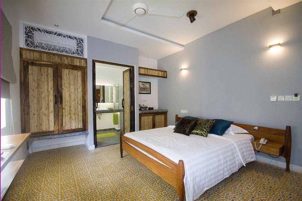 The Sangkum Hotel Phnom Pen Exterior foto