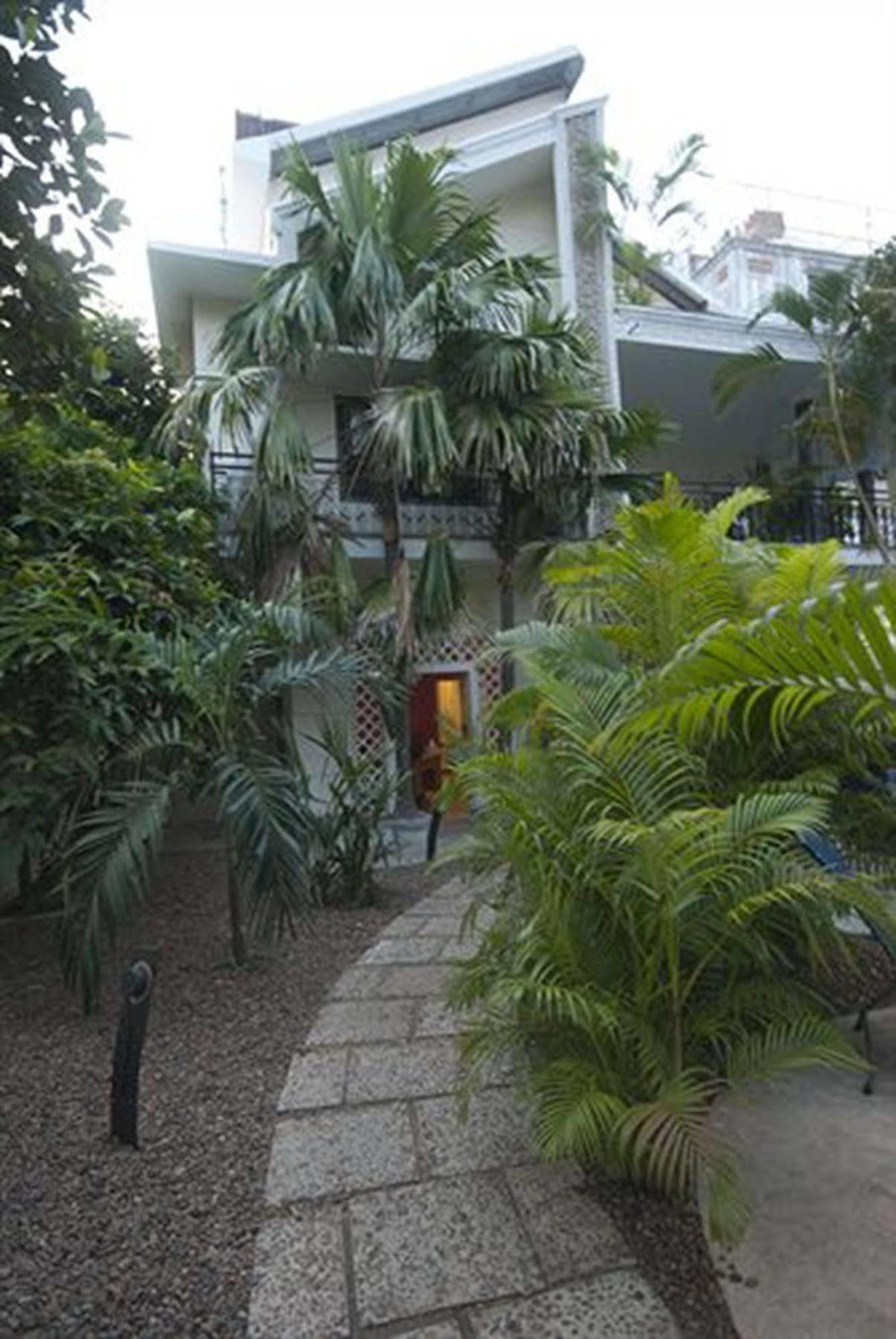 The Sangkum Hotel Phnom Pen Exterior foto