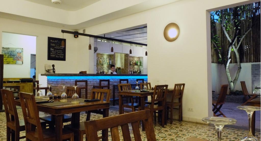 The Sangkum Hotel Phnom Pen Exterior foto
